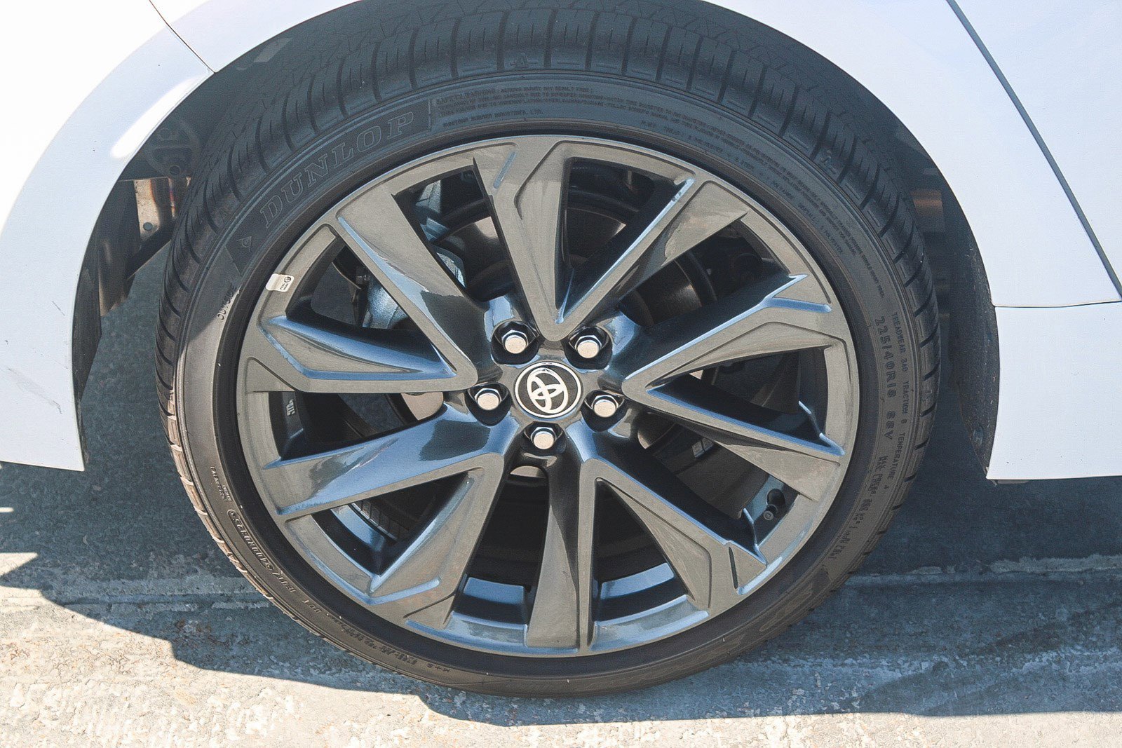Used 2025 Ice Cap Toyota SE image 15
