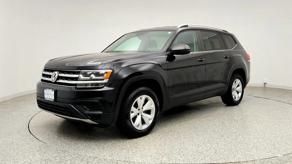 Used 2019 Deep Black Pearl Volkswagen 3.6L V6 S 4MOTION image 1