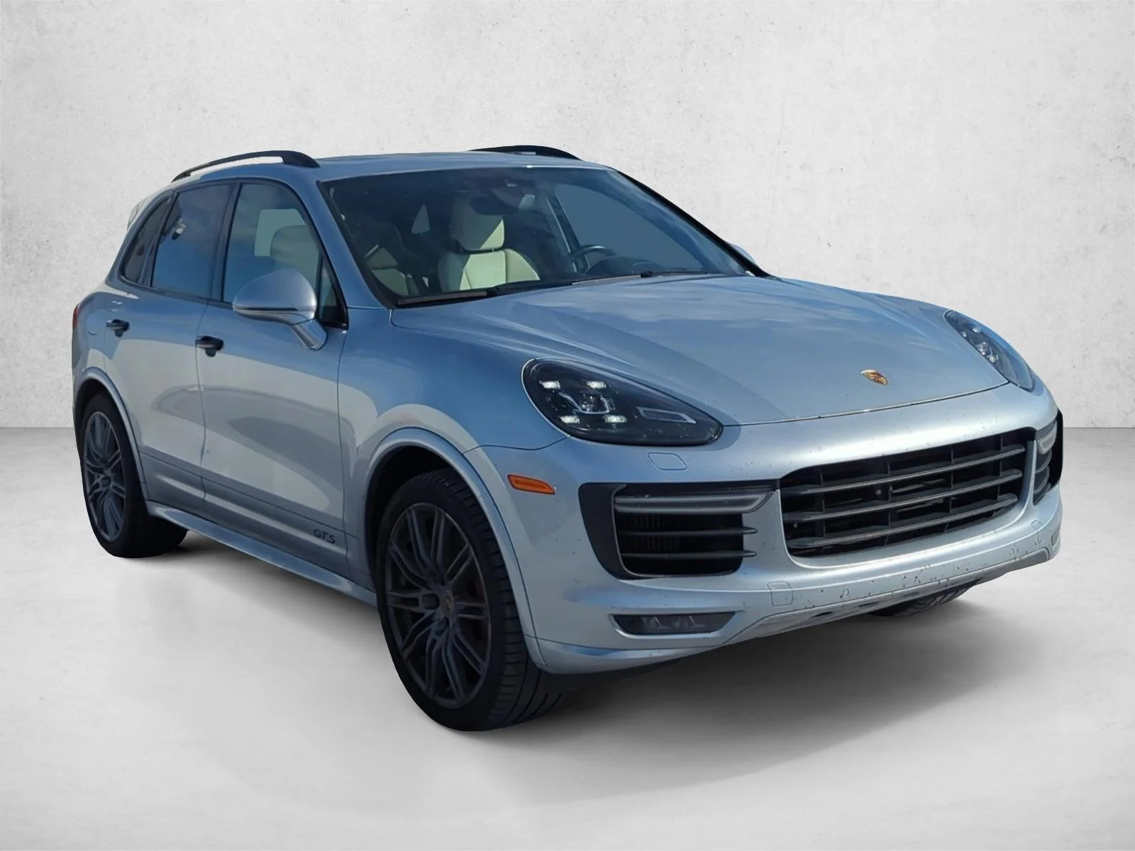 Used 2017 Rhodium Silver Metallic Porsche GTS image 3