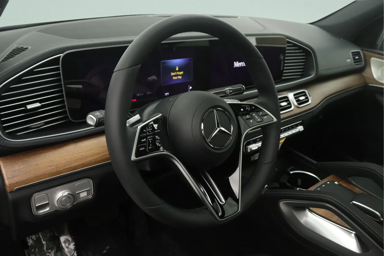 New 2026  Mercedes-Benz 350 4MATIC® image 4