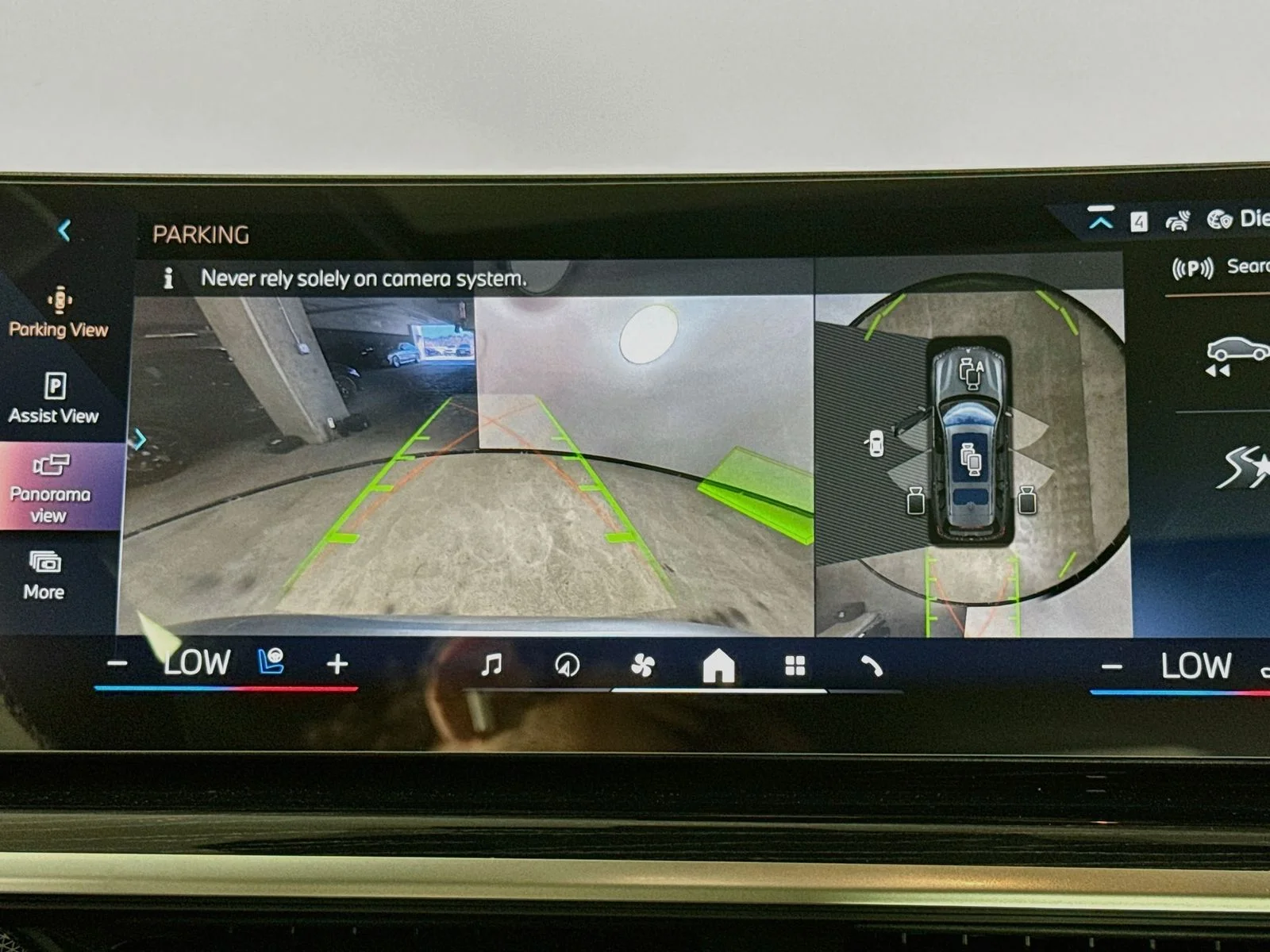 New 2027 Frozen Pure Grey Metallic BMW xDrive40i image 14
