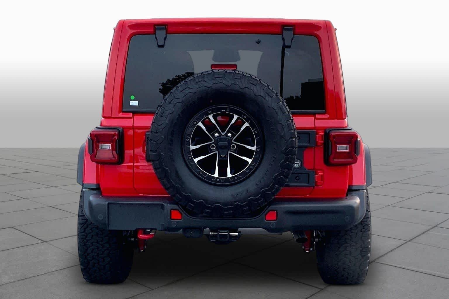 Certified Used 2026 Firecracker Red Clearcoat Jeep Rubicon X image 5