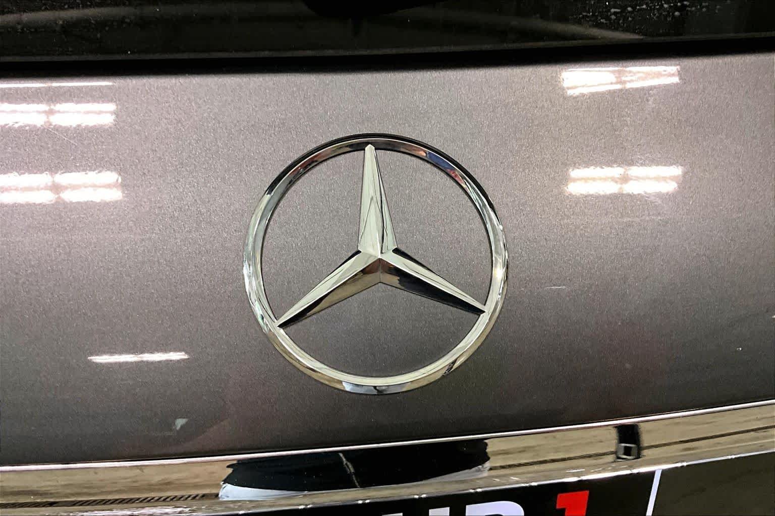 Used 2024 Selenite Grey Metallic Mercedes-Benz GLE 350 image 30