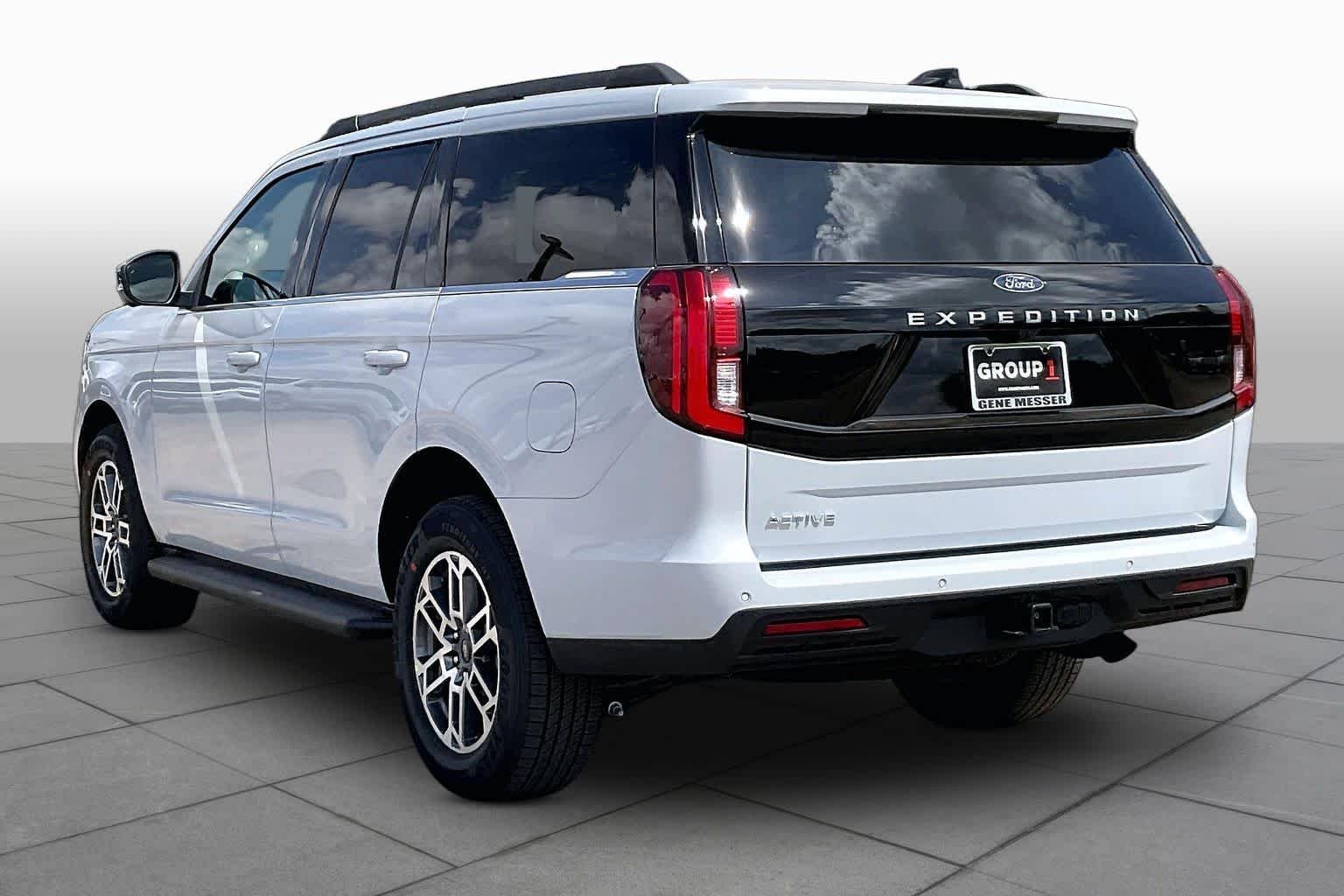 New 2026 Space Silver Metallic Ford Active image 12