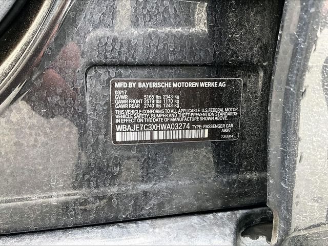Used 2017 Gray BMW 540i xDrive image 9