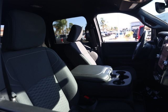 New 2026 Granite Crystal Metallic Clear-Coat Exterior Paint RAM Tradesman image 20