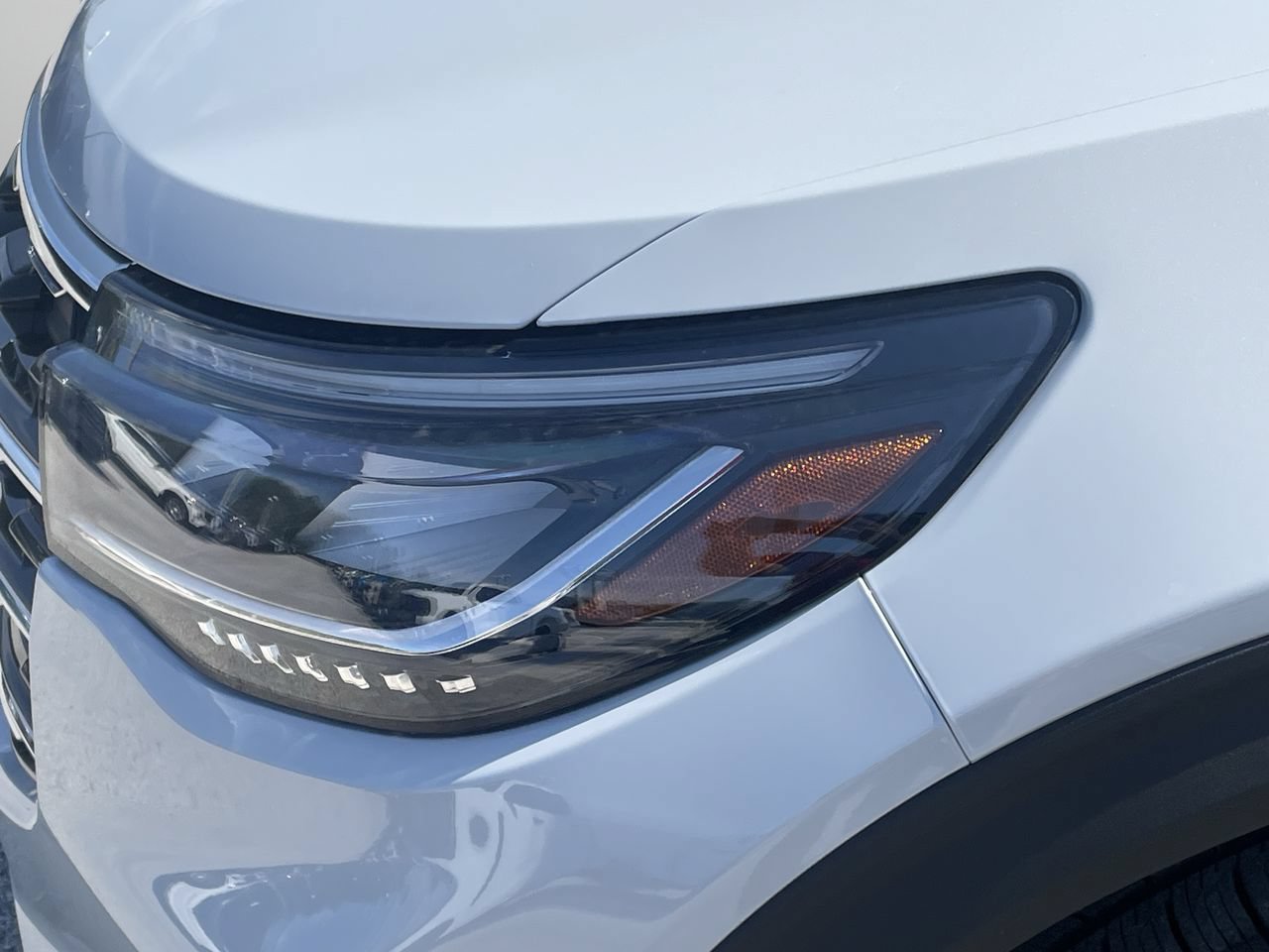 New 2026 Space White Metallic Ford Active image 6