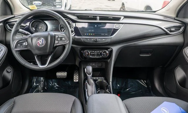 Used 2023 Gray Buick Select image 14