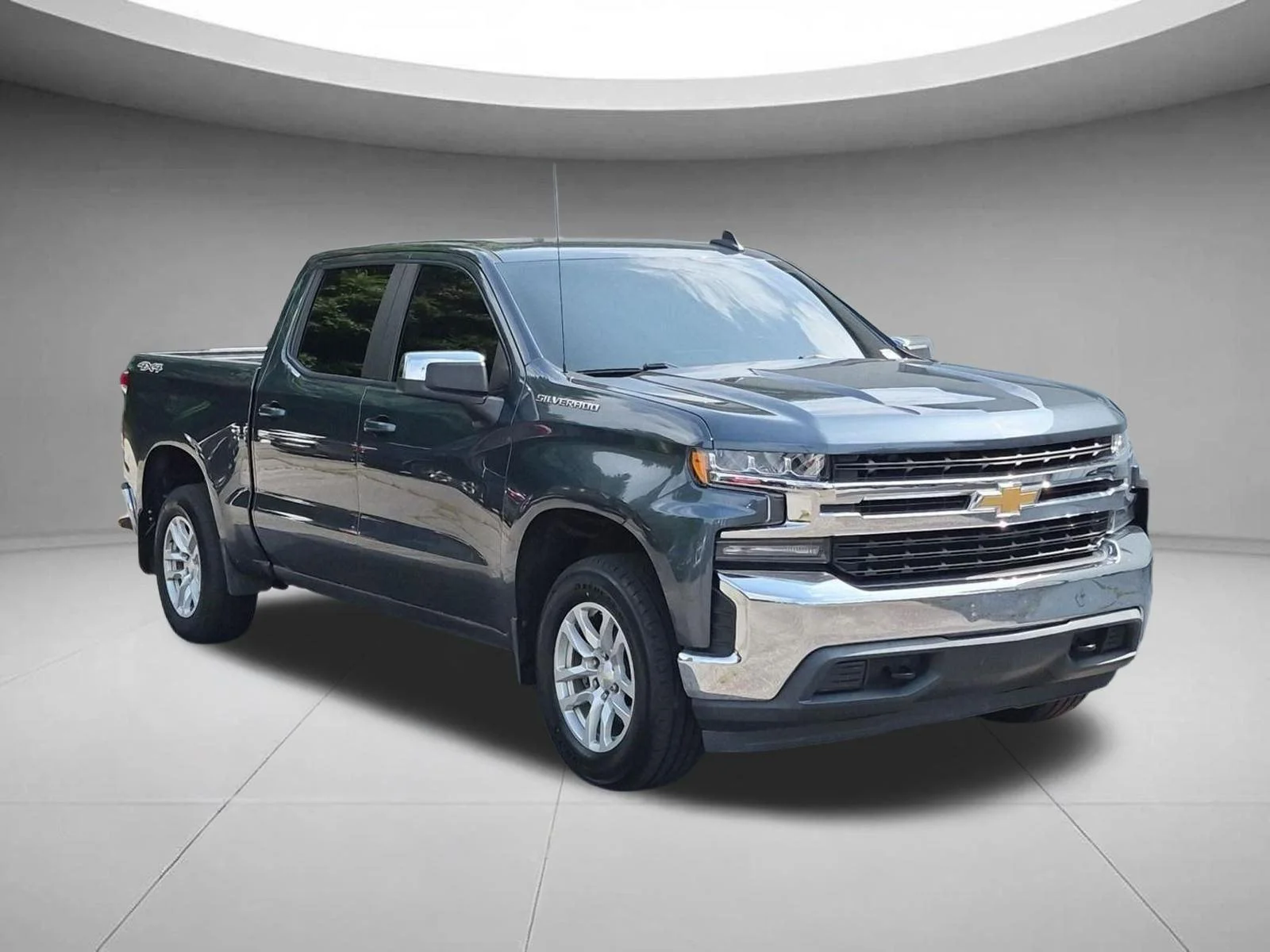Used 2019 Shadow Gray Metallic Chevrolet LT image 7