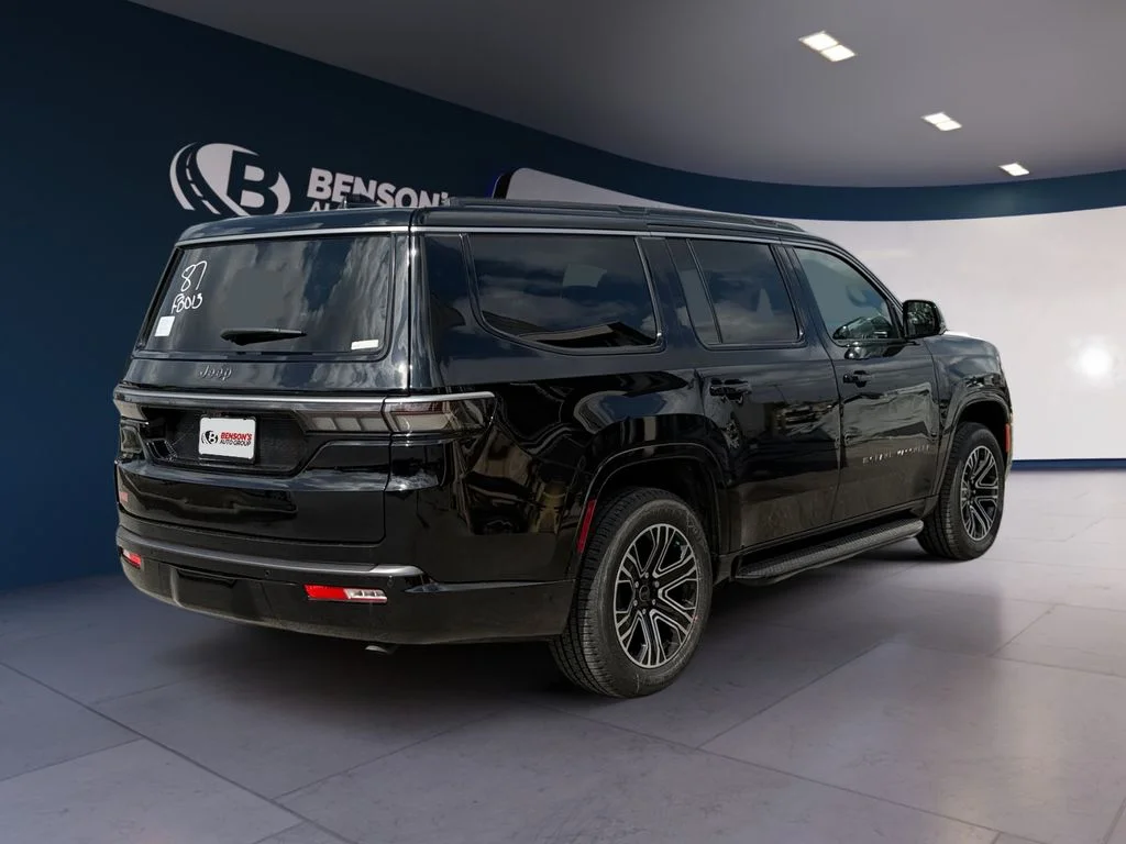 New 2026 Black Jeep  image 5