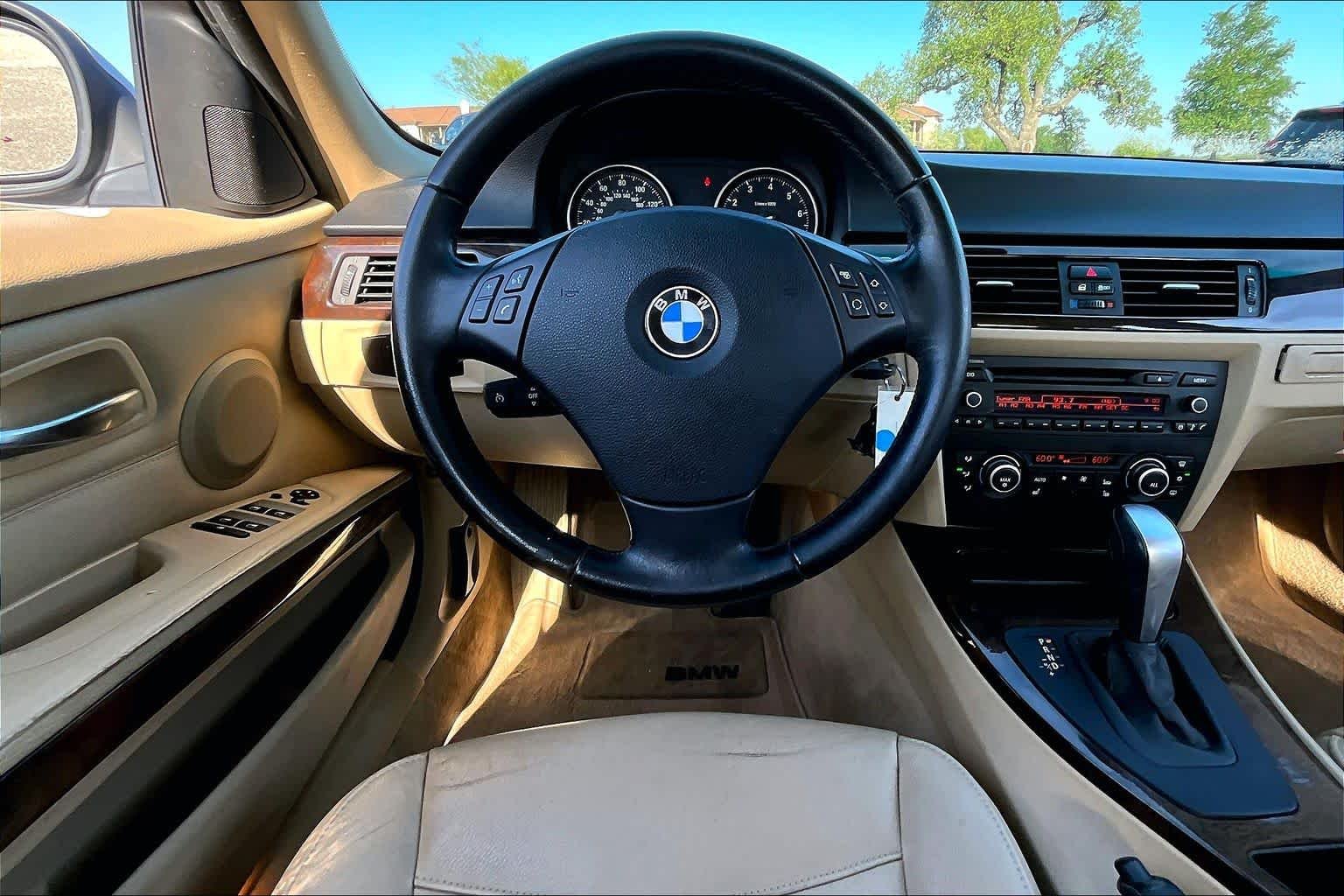 Used 2011 Titanium Silver Metallic BMW 328i image 5