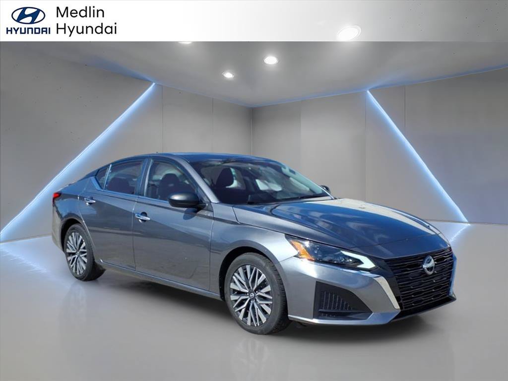 2024 Nissan Altima
