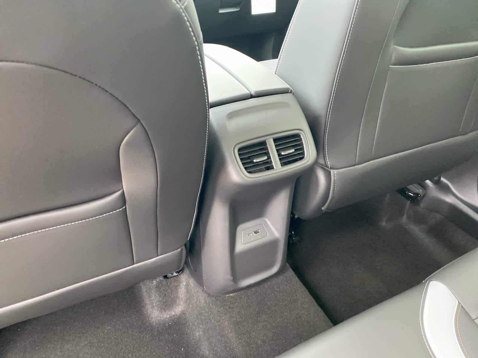 2026 Buick Envision Sport Touring - Photo 24