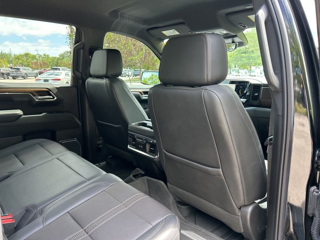 Used 2023 Black Chevrolet High Country image 48