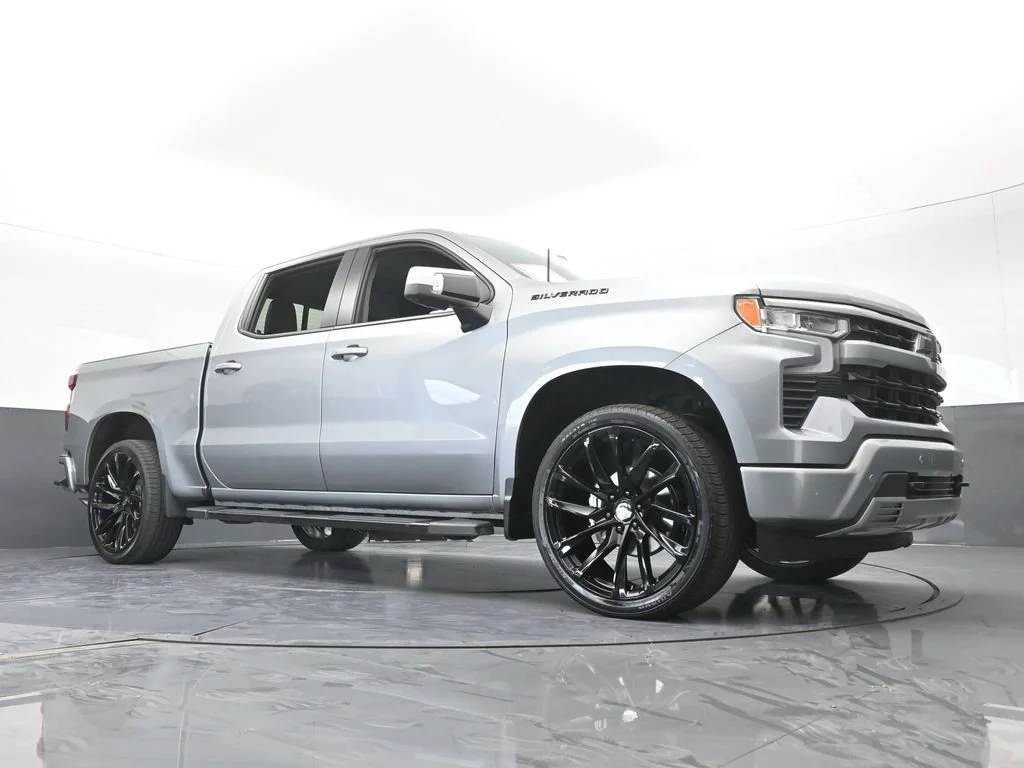 2025 Chevrolet Silverado 1500 LTZ - Photo 79