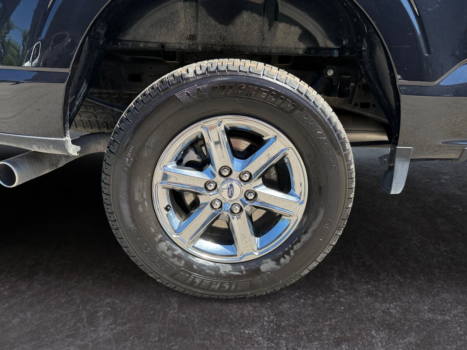 Used 2025 Agate Black Ford XLT image 27