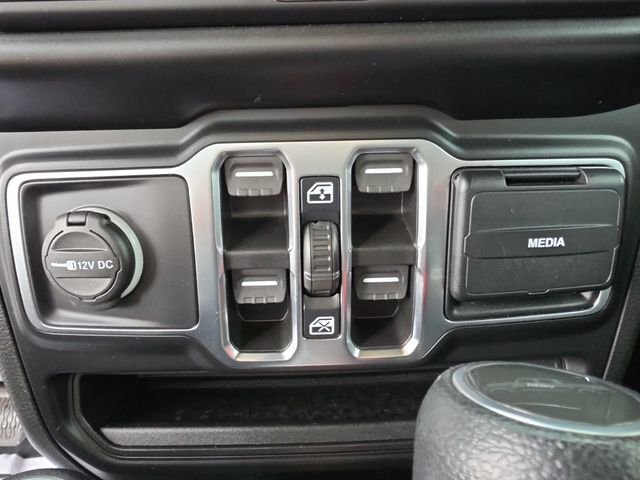2021 Jeep Gladiator Sport S - Photo 18