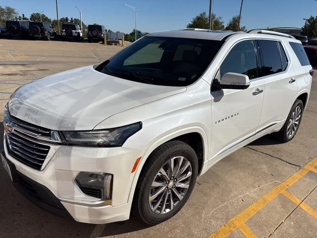 Used 2022 White Chevrolet Premier image 1