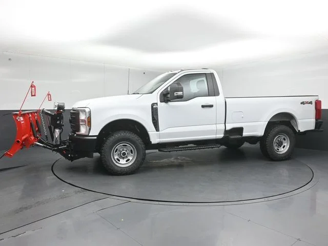 New 2026 Oxford White Ford XL image 4
