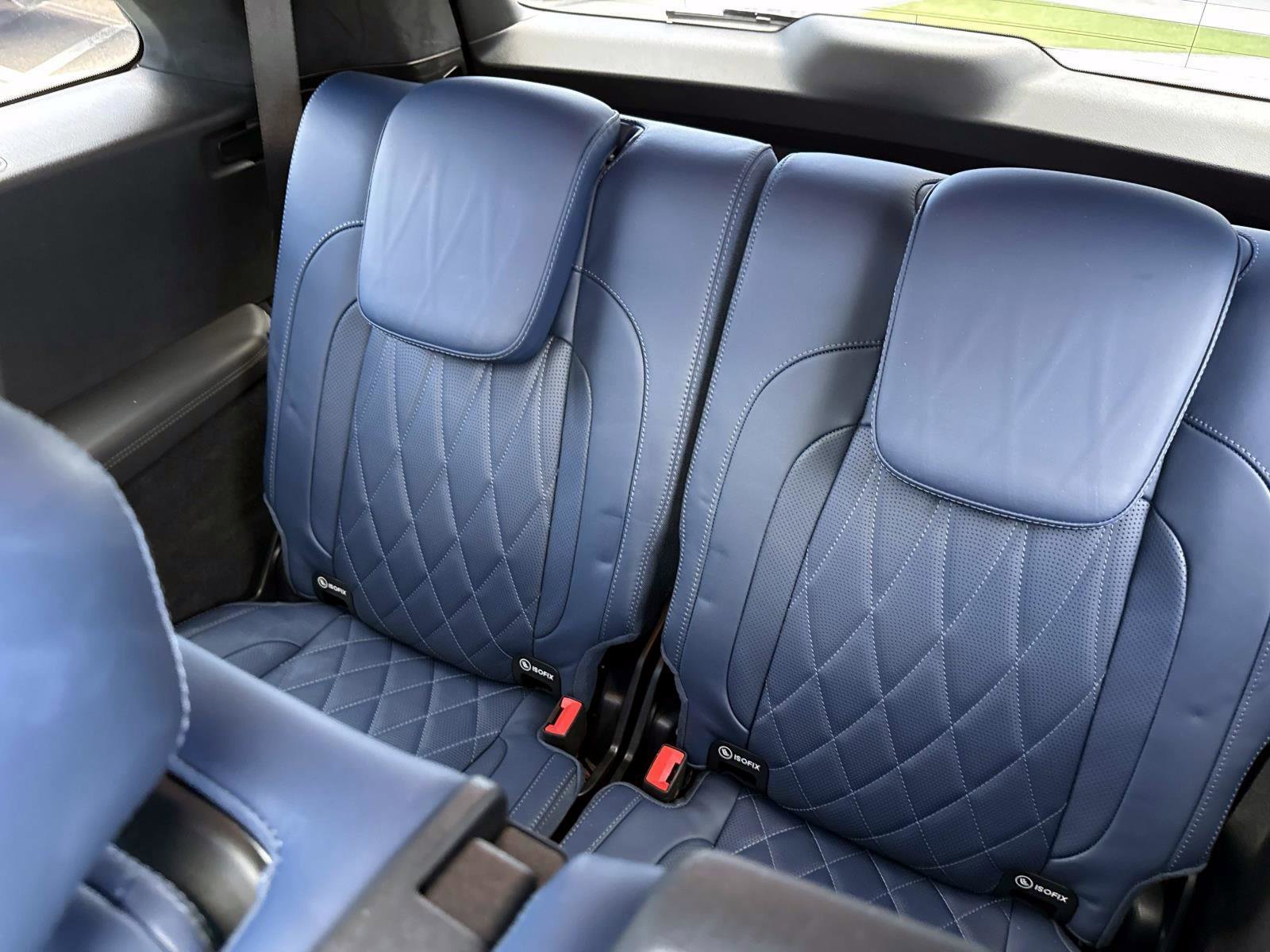 Certified Used 2026 MANUFAKTUR Silicon Grey Mercedes-Benz 63 AMG® image 14