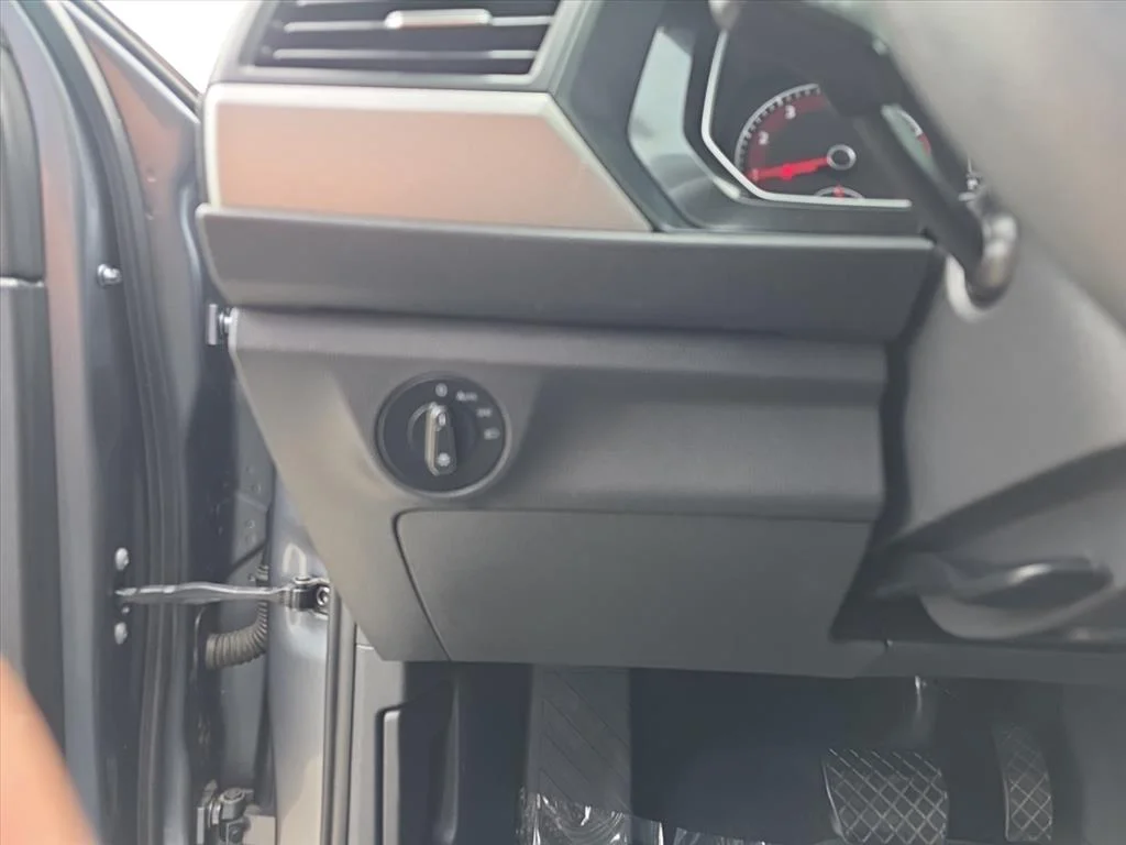 Used 2020 Platinum Gray Volkswagen S AUTO W/ULEV image 7