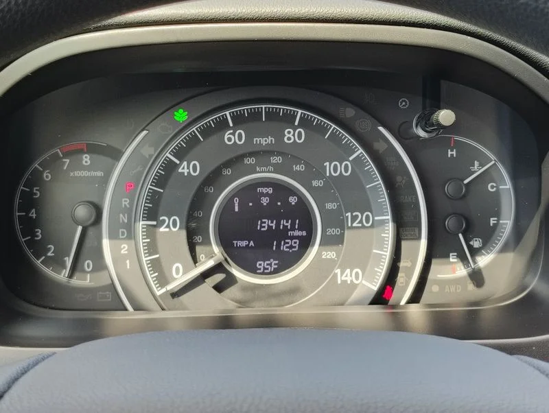 Used 2014  Honda LX image 24