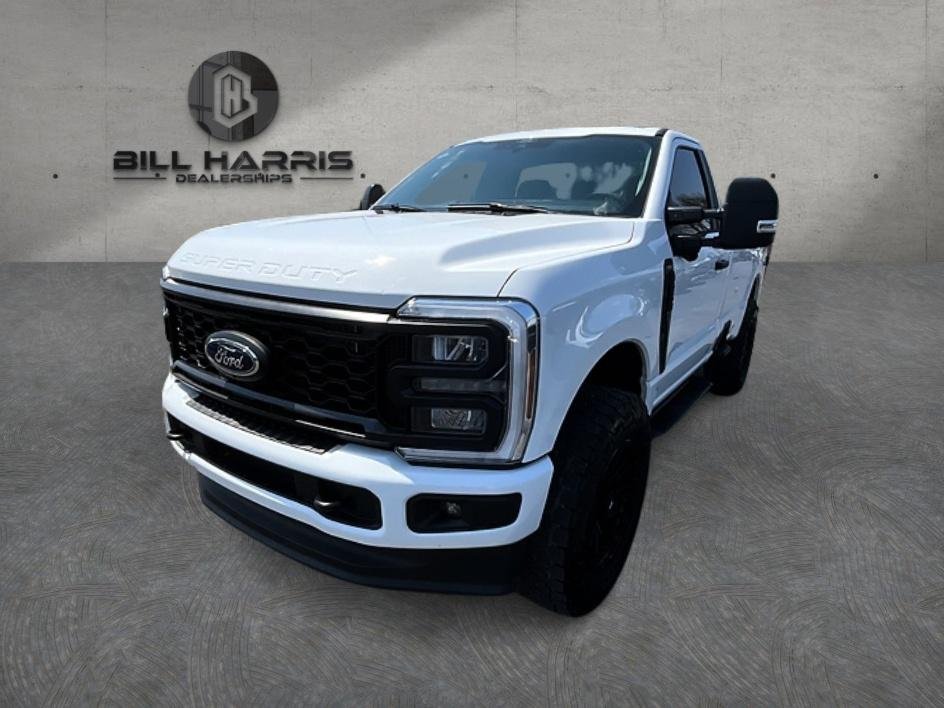 2024 Ford F-250 XL 4x4 Regular Cab 8' Box's photo