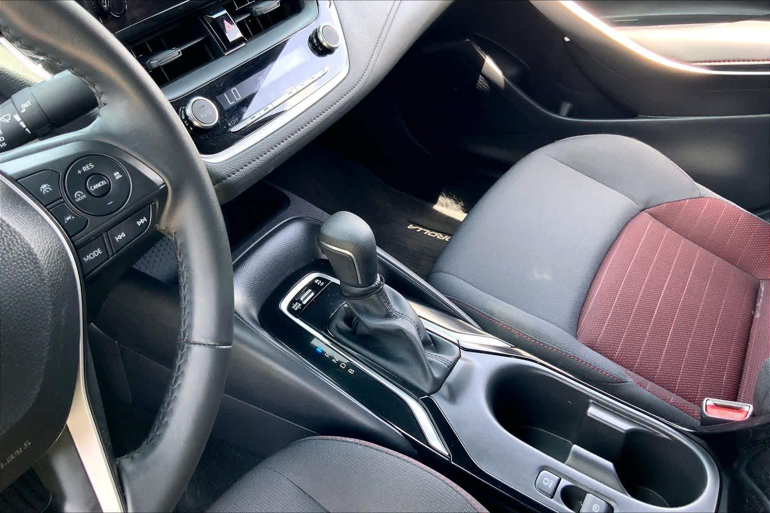 Used 2025 Underground Toyota SE image 16