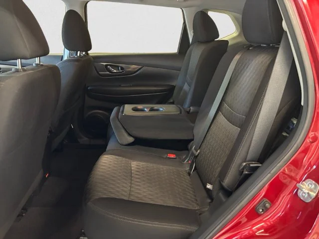 Used 2020 Red Nissan SV image 14
