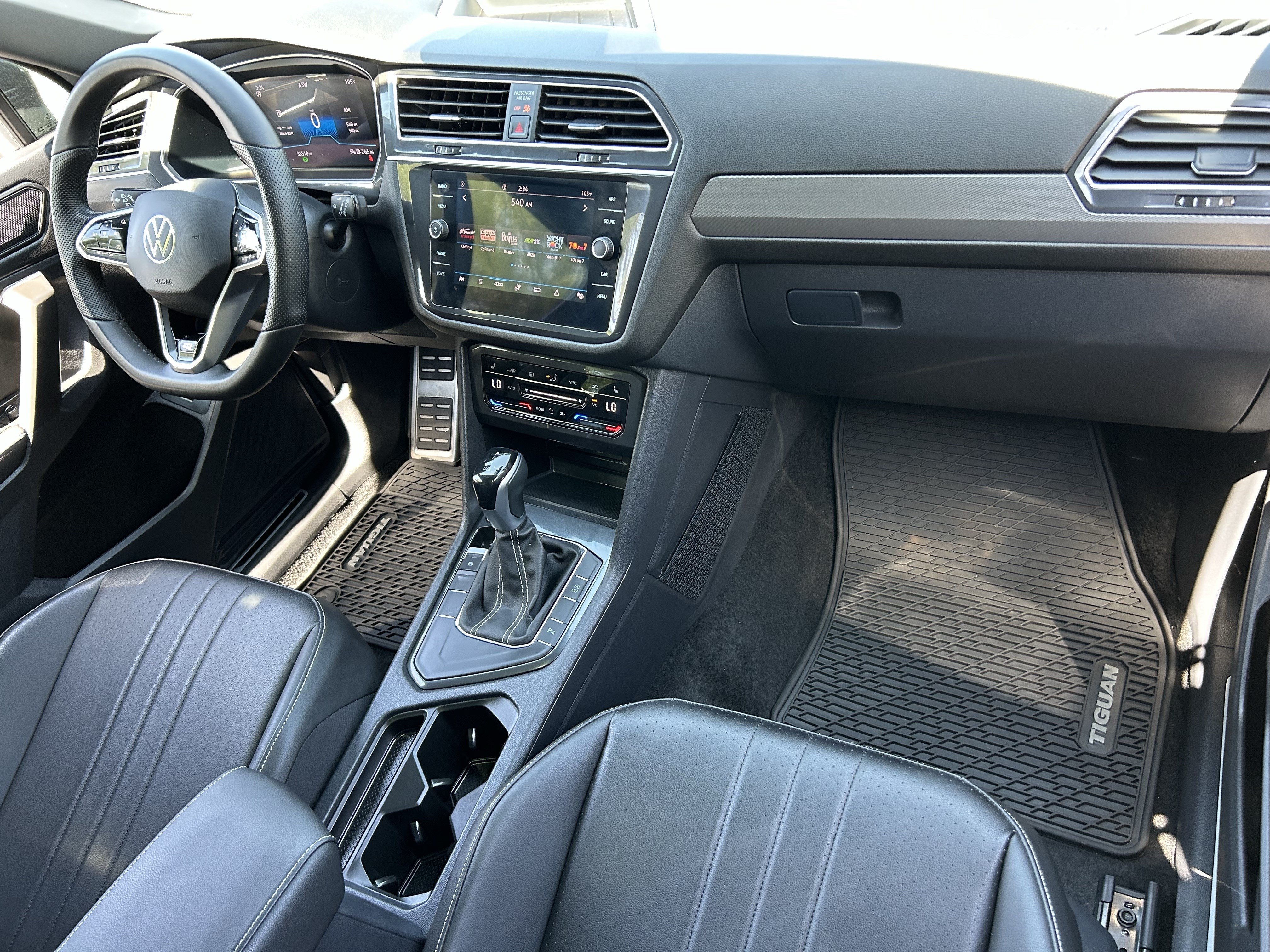 Used 2024 Platinum Gray Metallic Volkswagen SE R-Line Black image 10