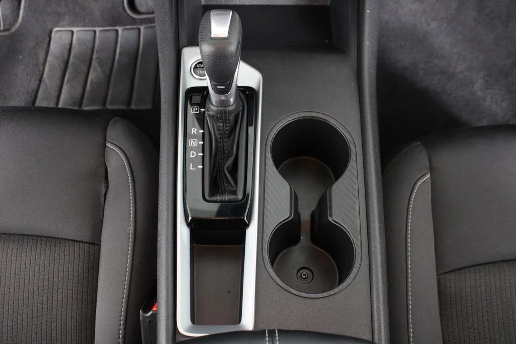2025 Nissan Altima SV - Photo 22