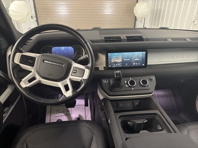 2023 Land Rover Defender S - Photo 17