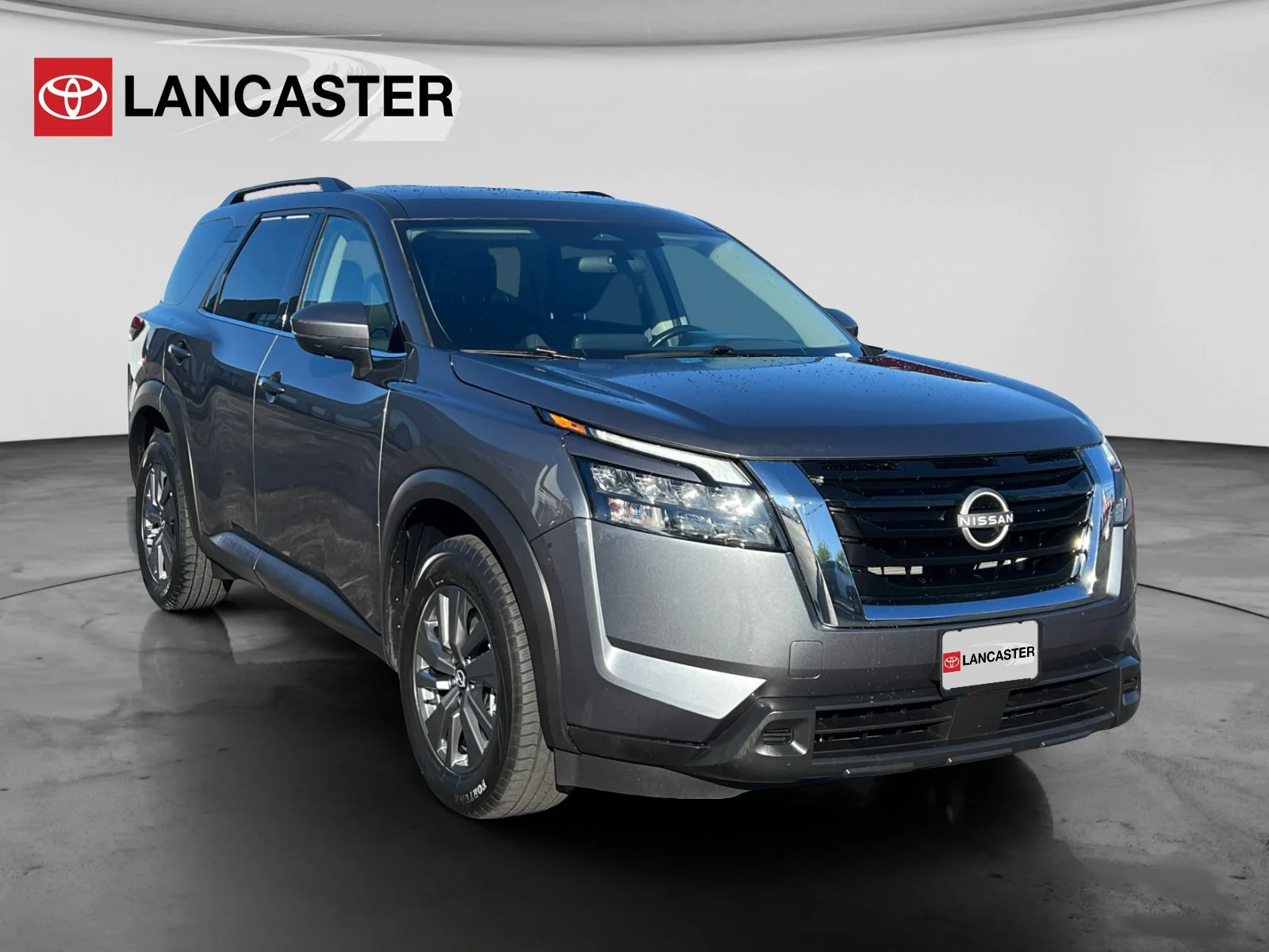 2024 Nissan Pathfinder SV 4WD's photo