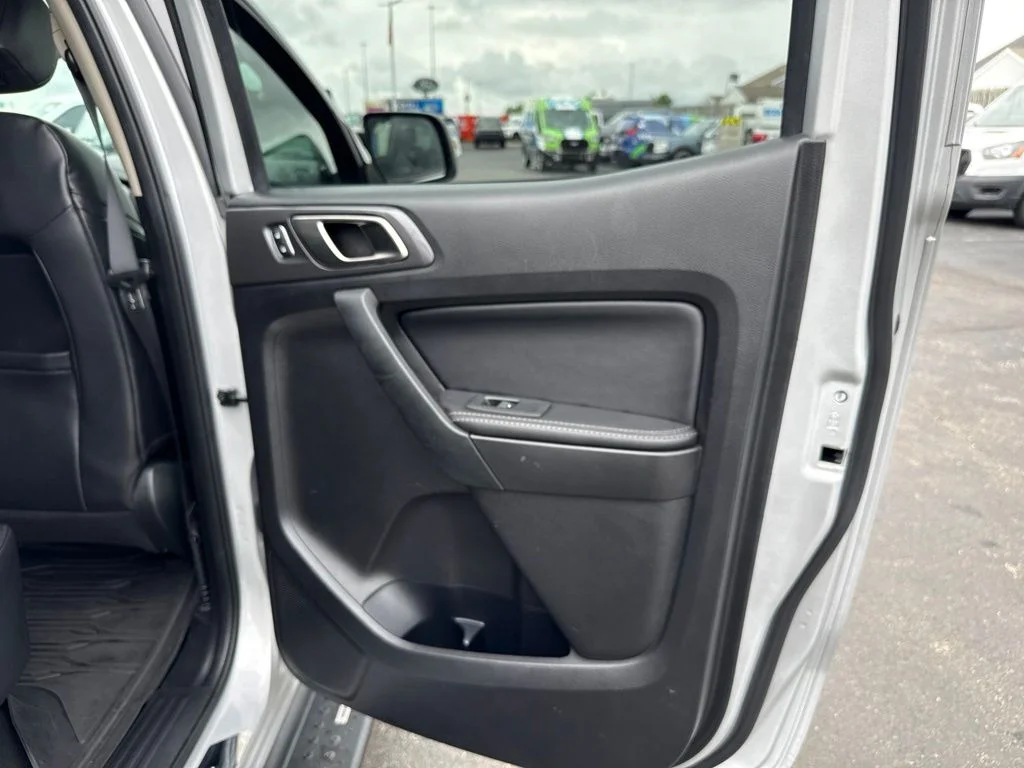 Certified Used 2019 Ingot Silver Ford Lariat image 38