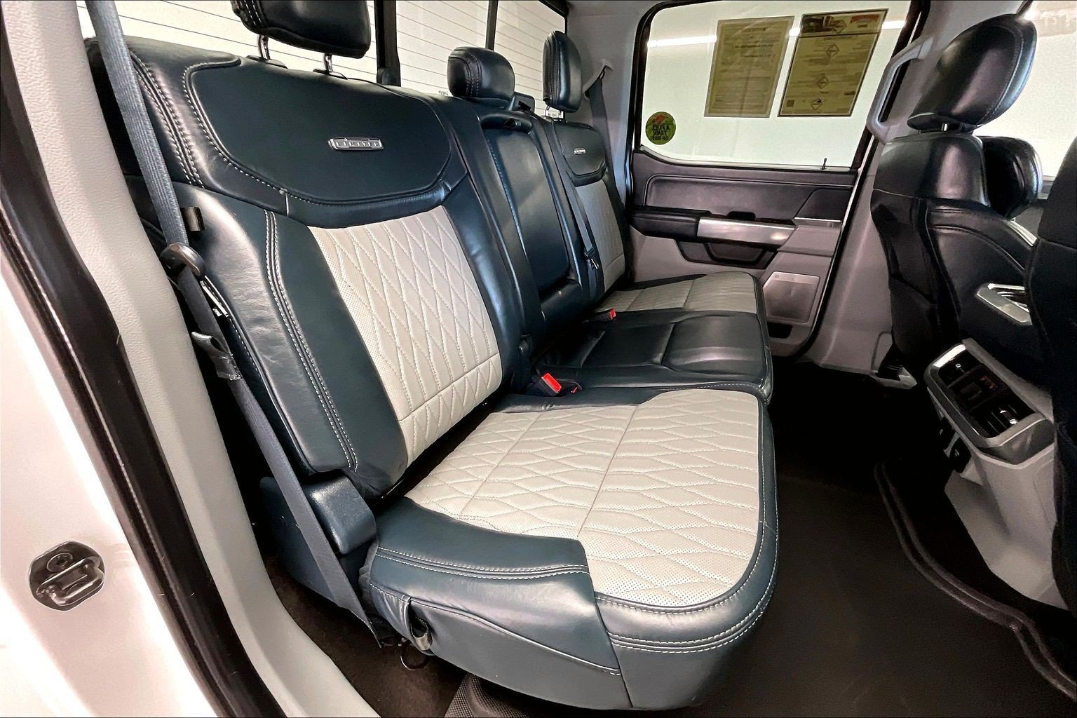 Used 2021 White Ford Limited image 18