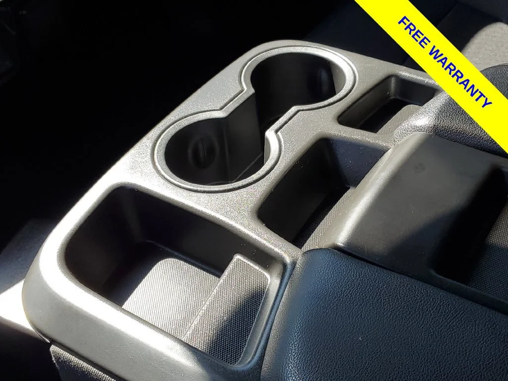 2022 Chevrolet Silverado 1500 Limited Custom - Photo 17
