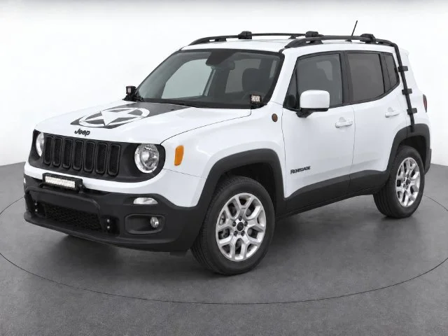 Used 2015 Alpine White Jeep Latitude image 2