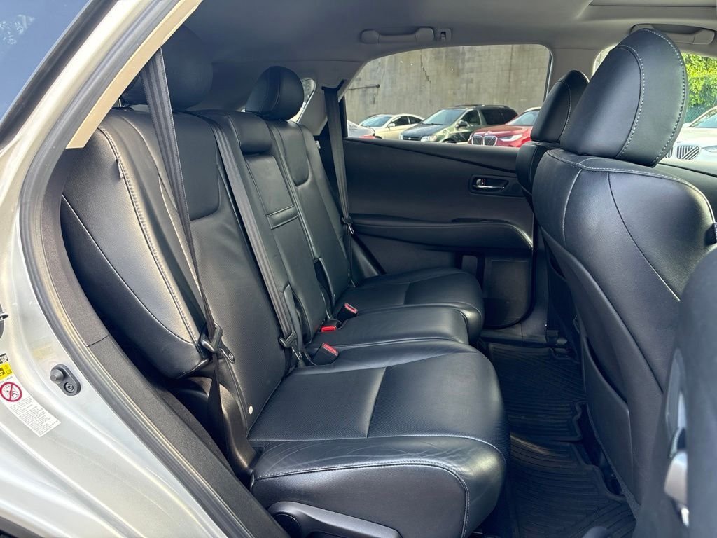 Used 2014 Silver Lexus 350 image 15