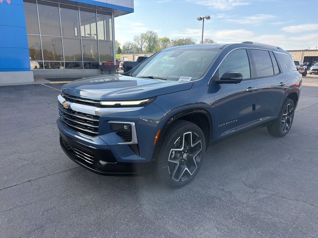 New 2026 Lakeshore Blue Metallic Chevrolet High Country image 7