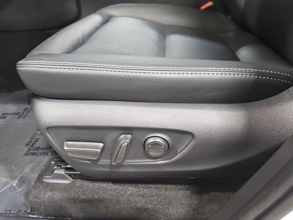 Used 2025 White Toyota 1958 image 35