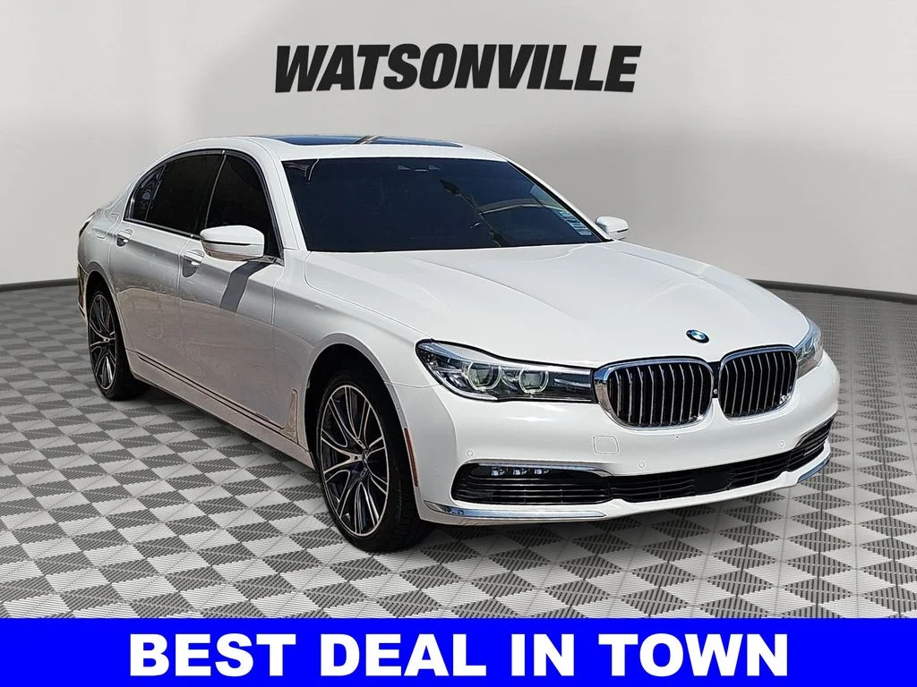 2016 BMW 7 Series 740i's photo