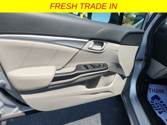 Used 2015 Silver Honda EX-L image 9