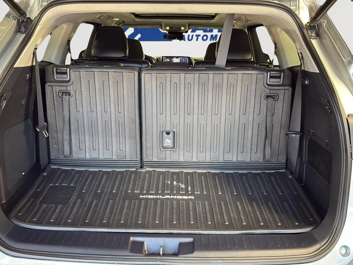 Used 2022 Celestial Silver Metallic Toyota Platinum image 10