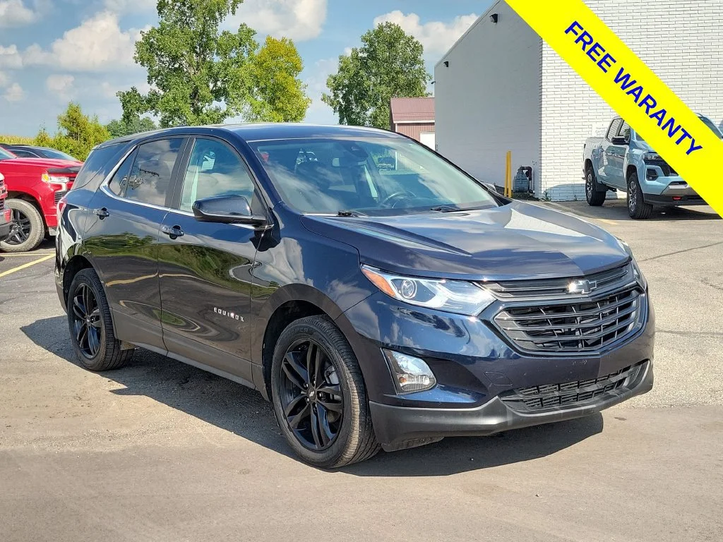 Used 2021 Chevrolet Equinox LT with VIN 2GNAXKEV5M6116184 for sale in Marlette, MI