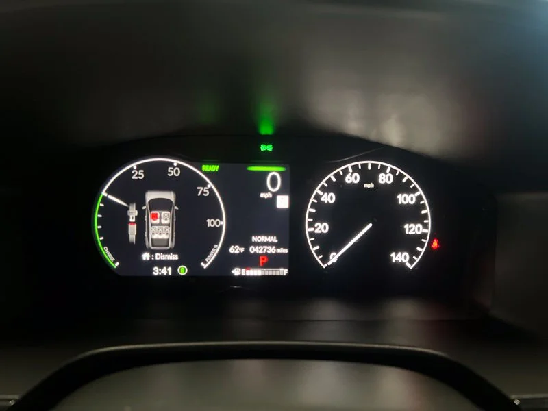 Used 2024  Honda Sport image 25