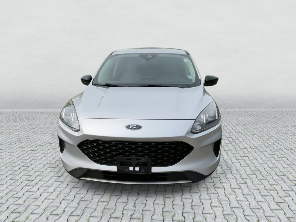 Used 2020 Silver Ford SE Sport image 3