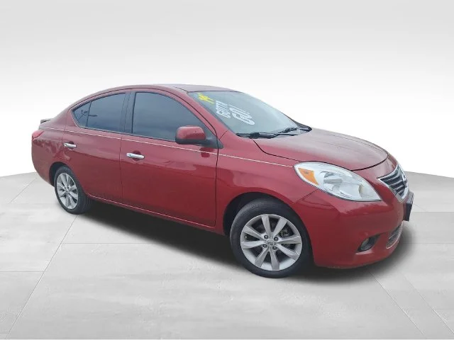 2014 Nissan Versa 1.6 SL