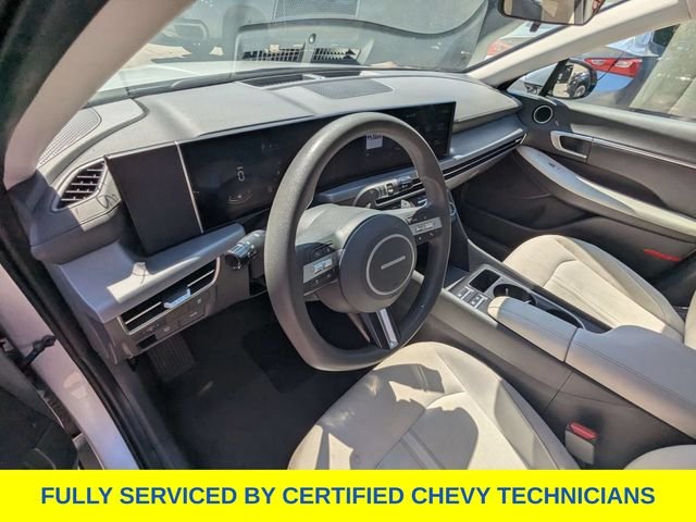 Used 2025 Silver Hyundai SEL image 20
