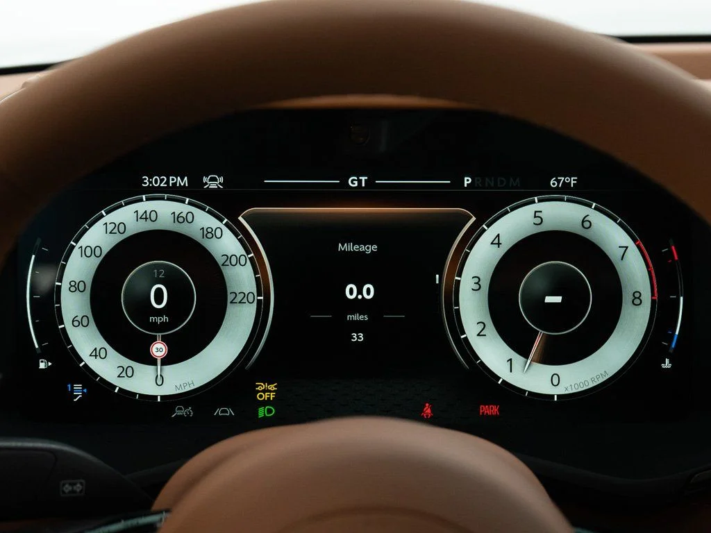 New 2026 Lightning Silver Aston Martin 707 image 37