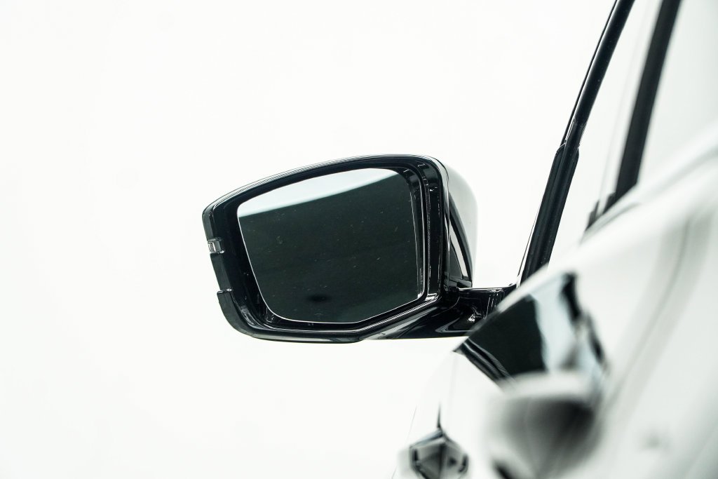Used 2024 Black Acura Technology image 20